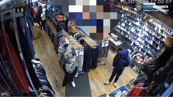 Video: Brooklyn store robbed