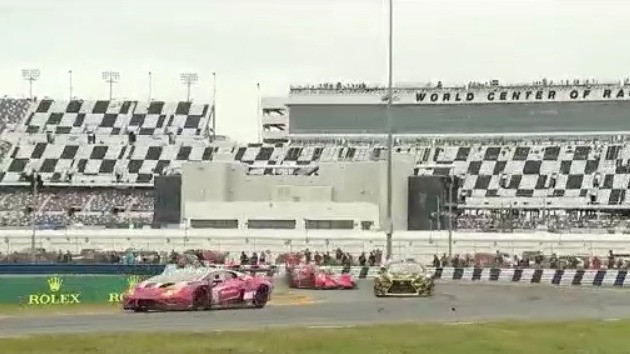Racing returns to Daytona International Speedway