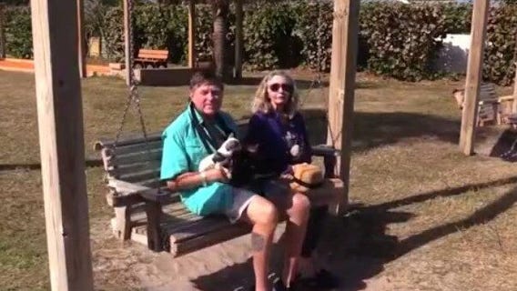 Florida teens save senior couple swept out to sea