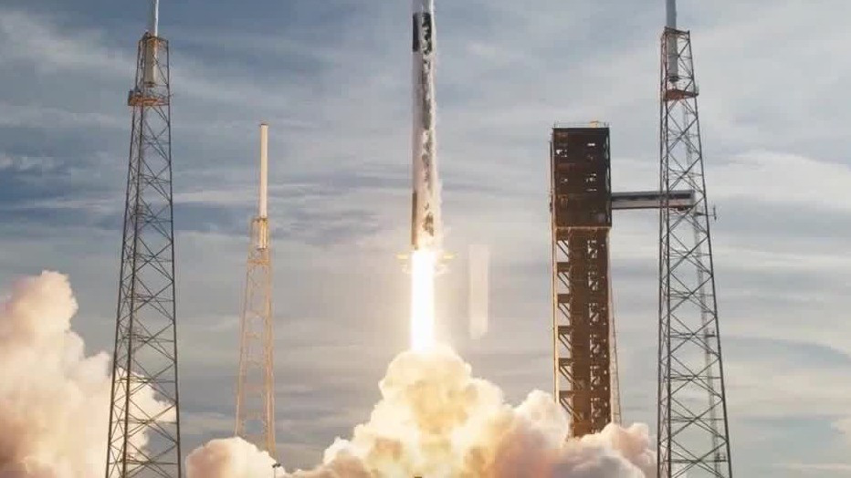 SpaceX launches Starlink satellites into orbit