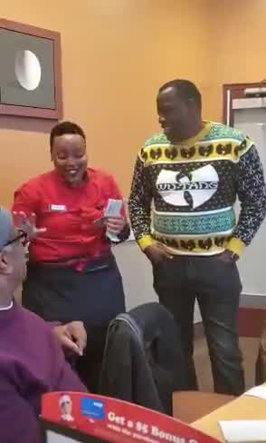 Diners surprise waitress with $1,200 tip