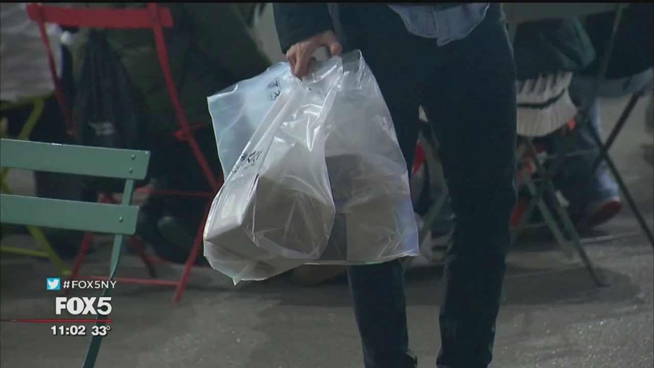 Super Saturday holiday shoppers hit the stores