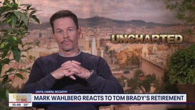 Mark Wahlberg reacts to Tom Brady's retirement