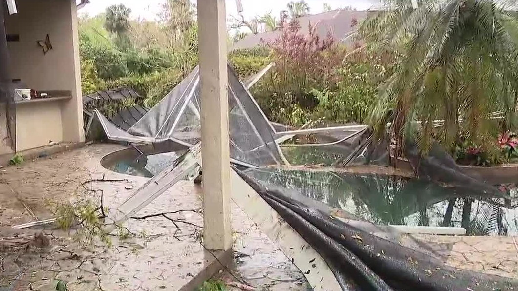 Florida homeowner's pool lanai destroyed in storm