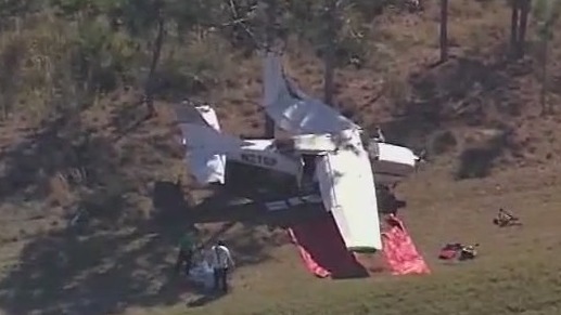 Small plane makes crash landing in Orange County | FOX 35 Orlando
