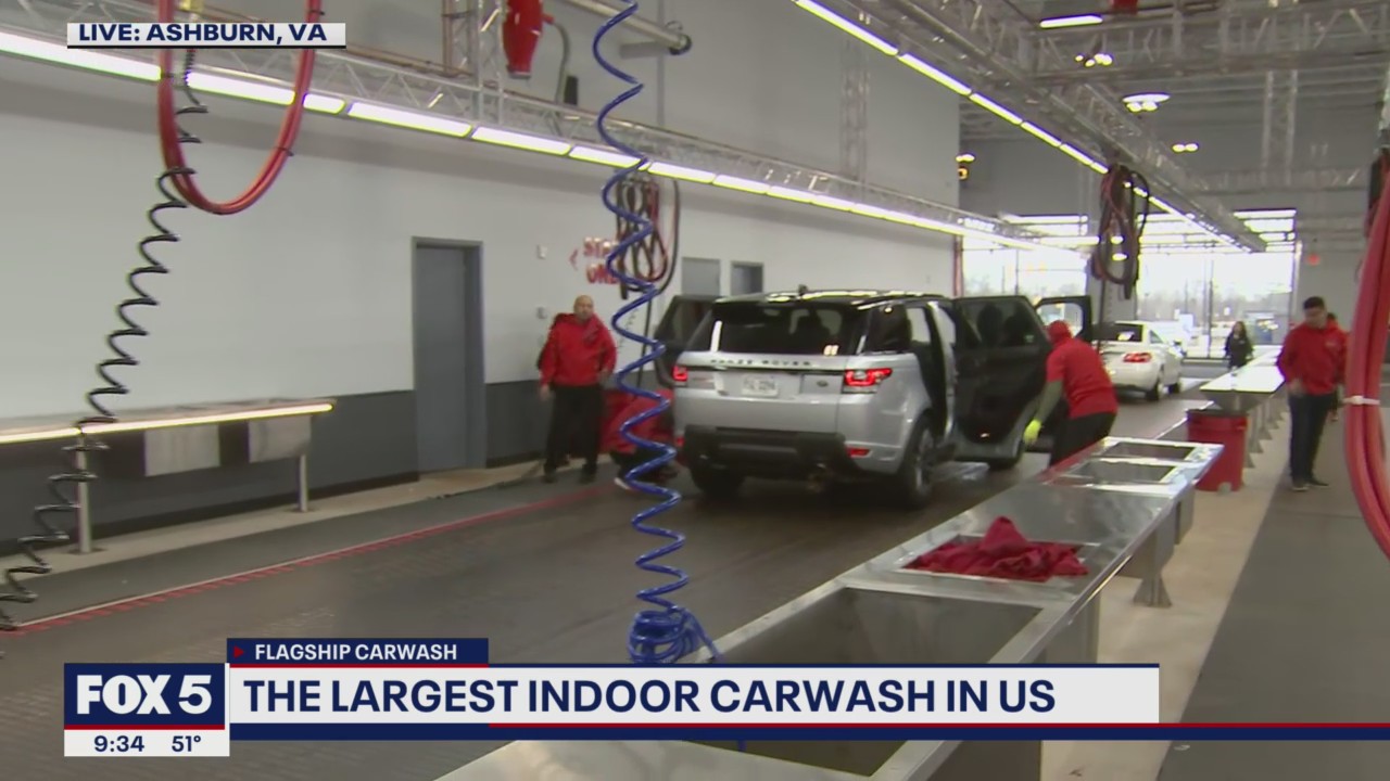 Visiting the largest indoor carwash in the U.S.