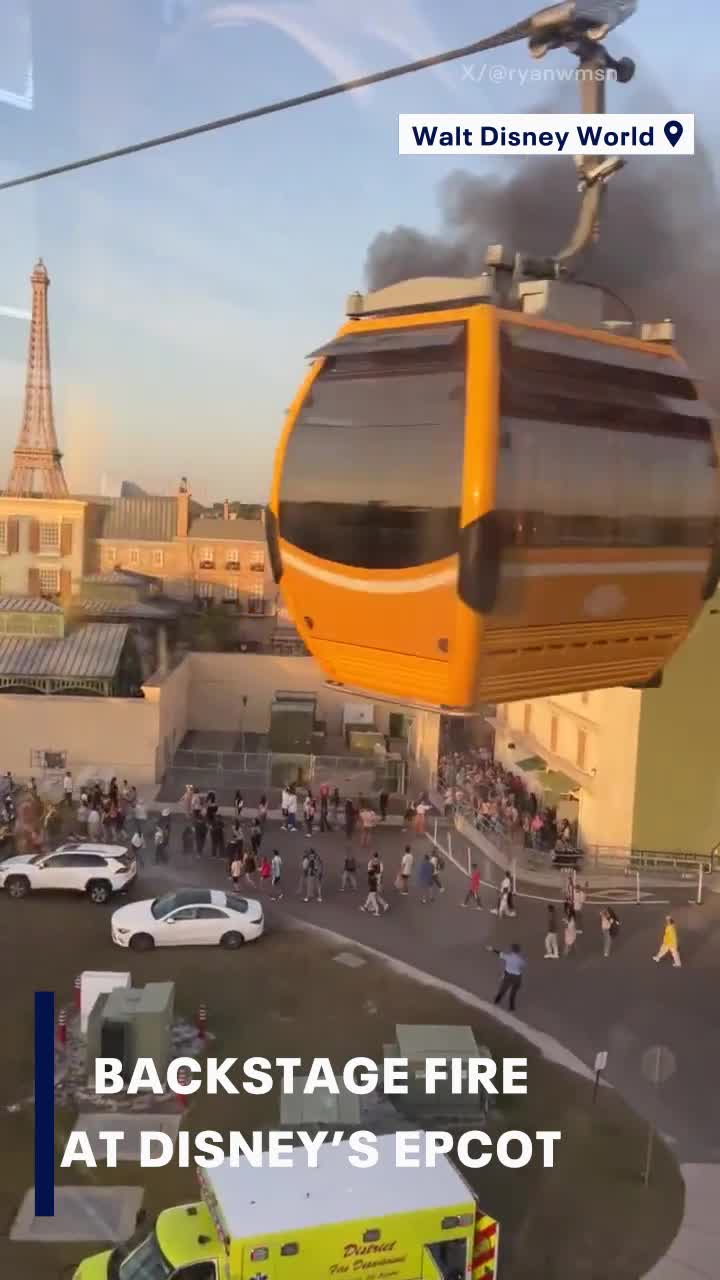 EPCOT Fire: Smoke plume fills Disney World park