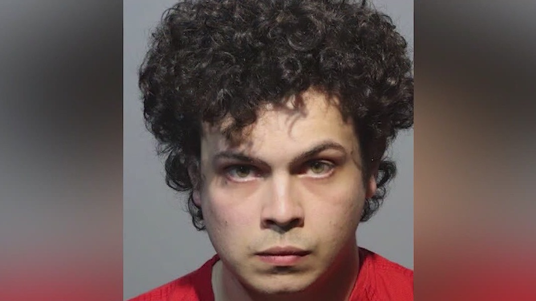 Former teacher pleads guilty to child exploitation charges | FOX 35 Orlando