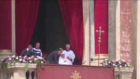 Pope Francis appears for Easter Sunday blessing