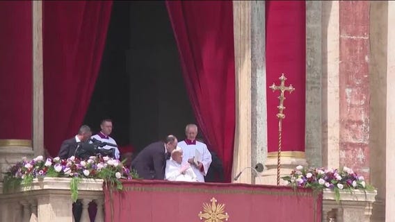 Pope Francis appears for Easter Sunday blessing