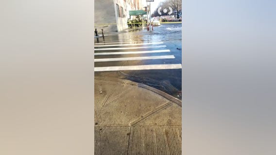 Upper West Side water main break suspends subway service