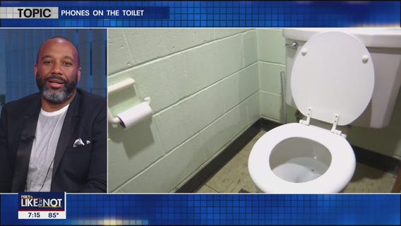 LIKE IT OR NOT? Phones on the toilet