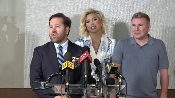 Todd Chrisley talks Trump pardon, prison release | FULL