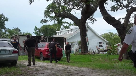 Florida dad arrested after son dies in hot truck