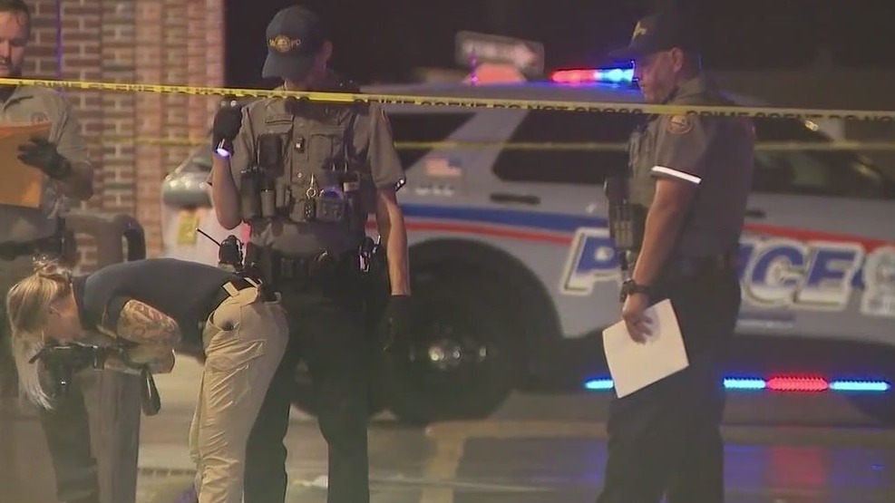 Daytona police investigating shooting at sports bar