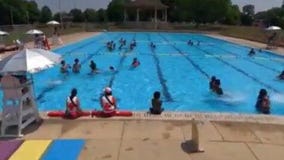 World's Largest Swimming Lesson at Typhoon Lagoon