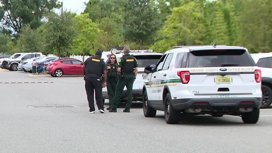 Deputy presence at Orange County apartment complex