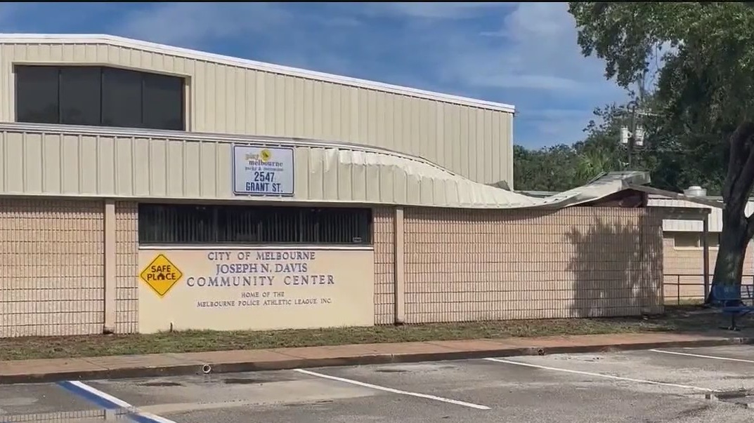 Roof of Melbourne community center collapses