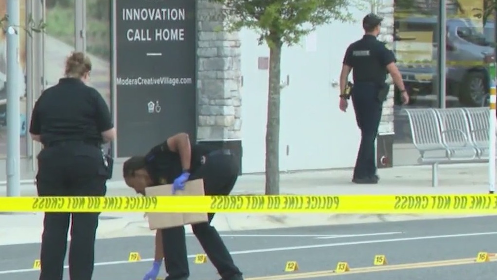 Orlando police officers shoot man who charged with scissors: OPD | FOX ...