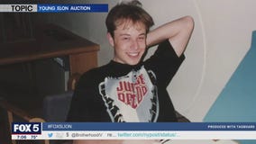 LIKE IT OR NOT: Selling old Elon Musk photos