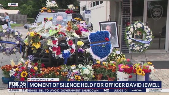 Vigil held for Edgewater Police Ofifcer David Jewell