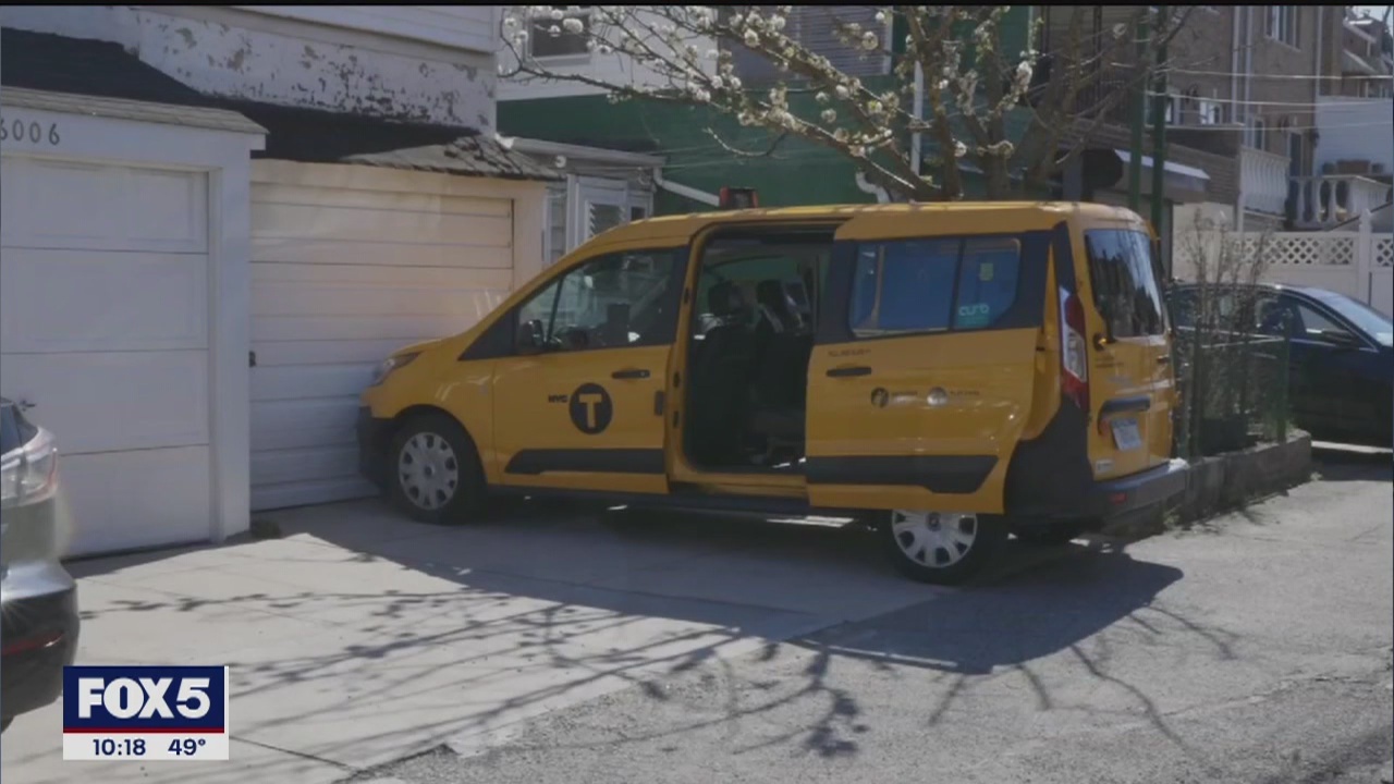 Coronavirus pandemic leaves NYC taxis struggling