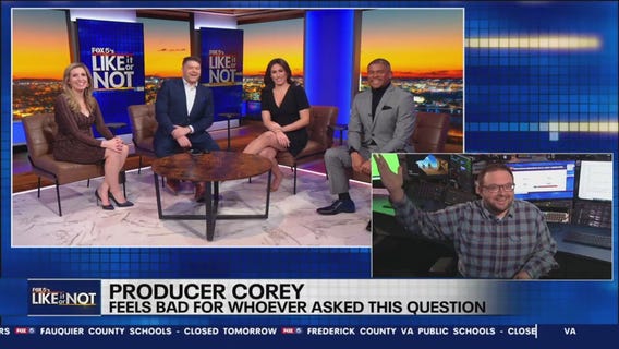 Men dyeing their beards