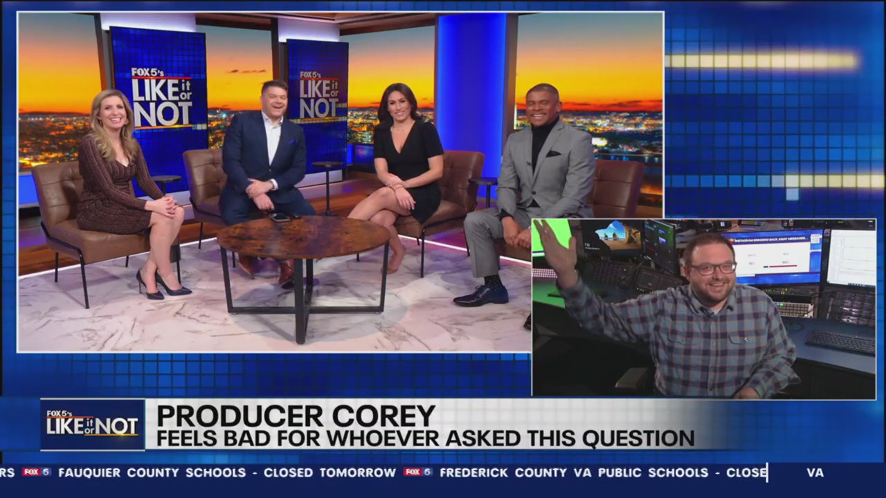 Men dyeing their beards