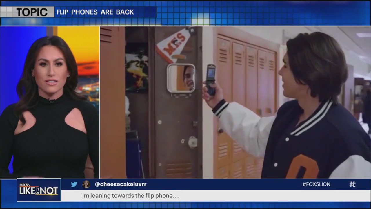 Flip phones are back