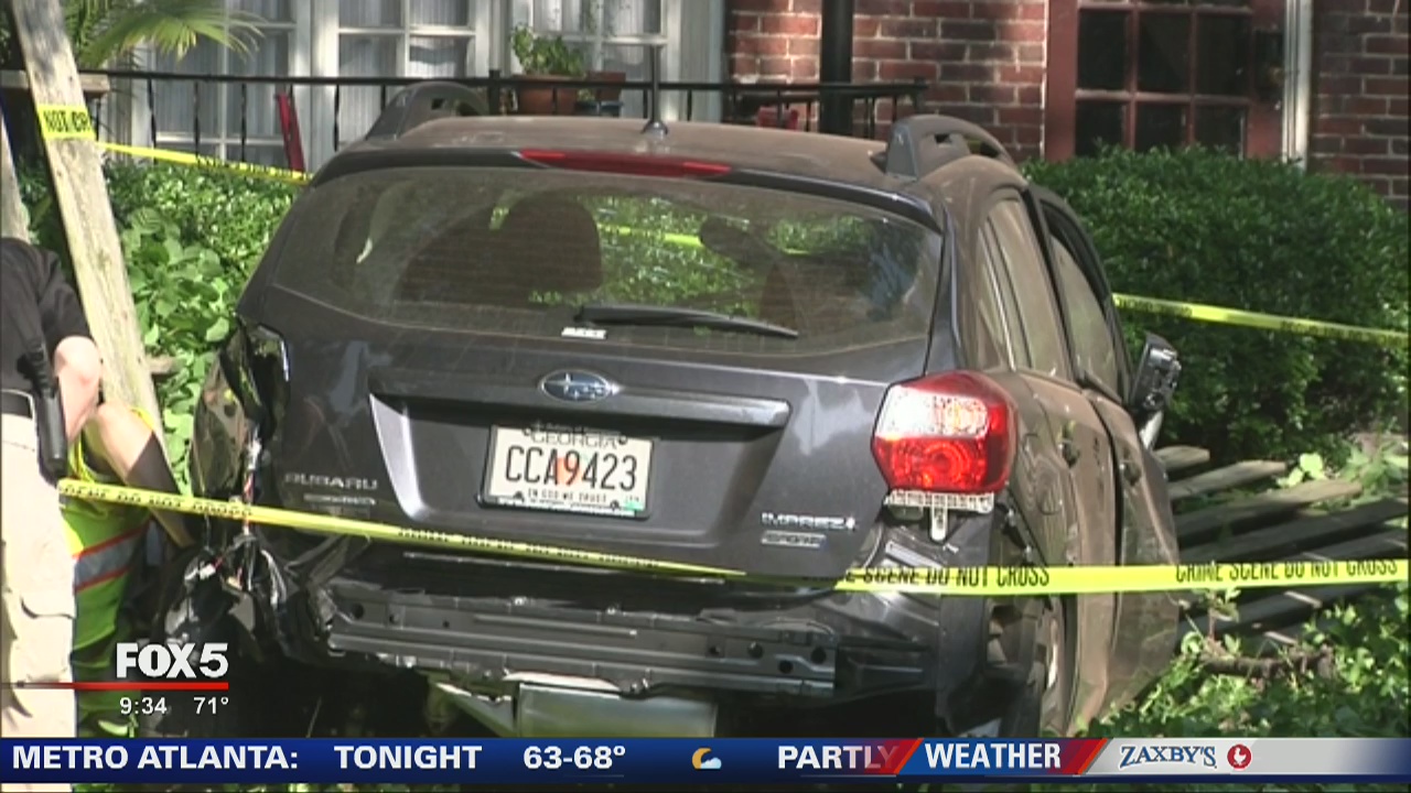 Carjacking suspect arrested after crashing stolen vehicle | FOX 5 Atlanta