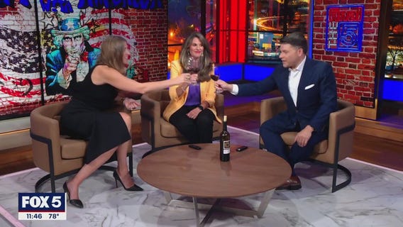 Tracy & Kelly return to talk aging politicos, abortion votes, and more