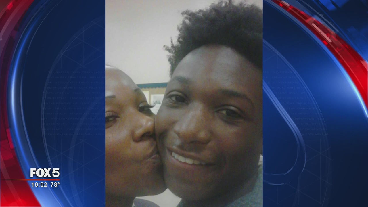 Vigil held for teen killed in corner store shooting | FOX 5 Atlanta