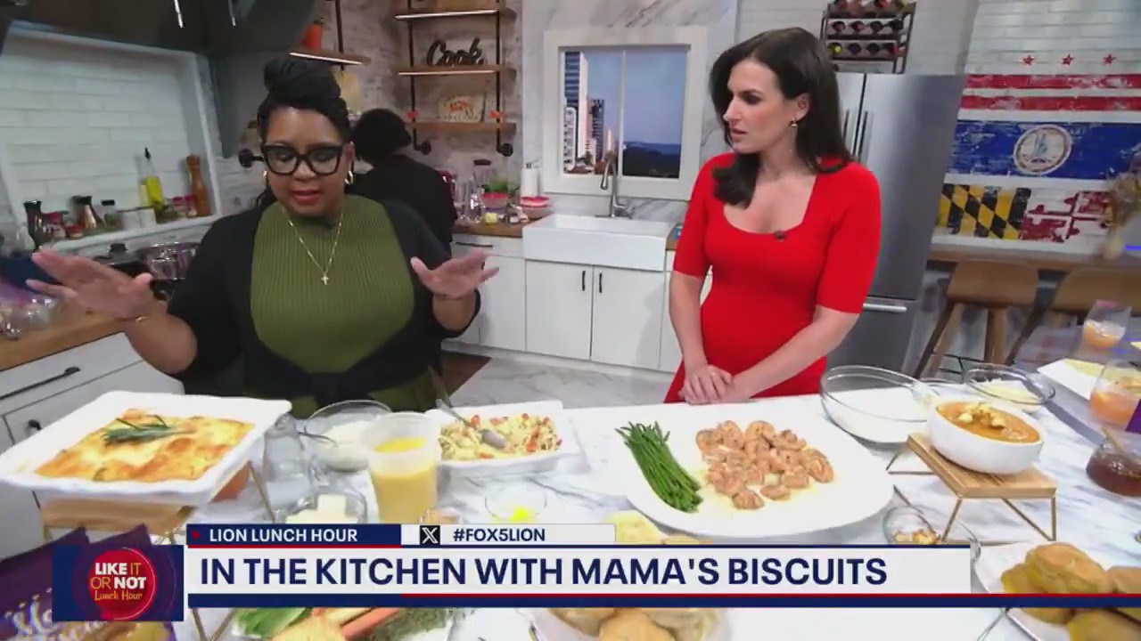 Mama's Biscuits makes chicken pot pie cobbler!