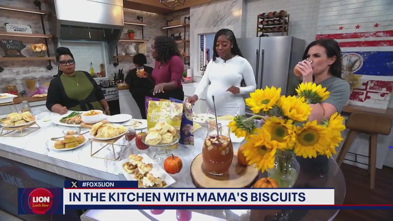 Mama's Biscuits makes pumpkin soup and chicken biscuit sandwiches!