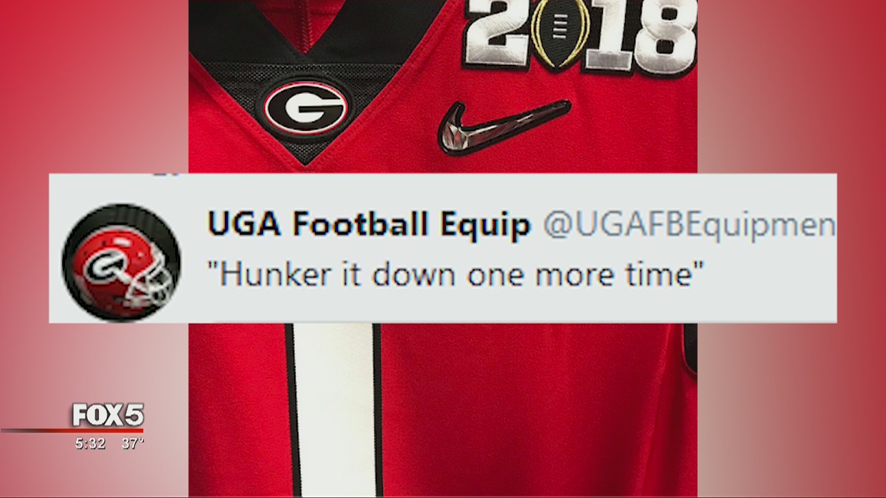 Bulldogs to wear Championship red