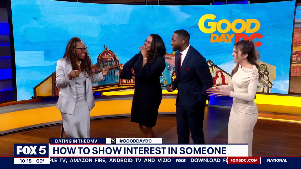 A lesson in subtle flirting and capturing someone's attention