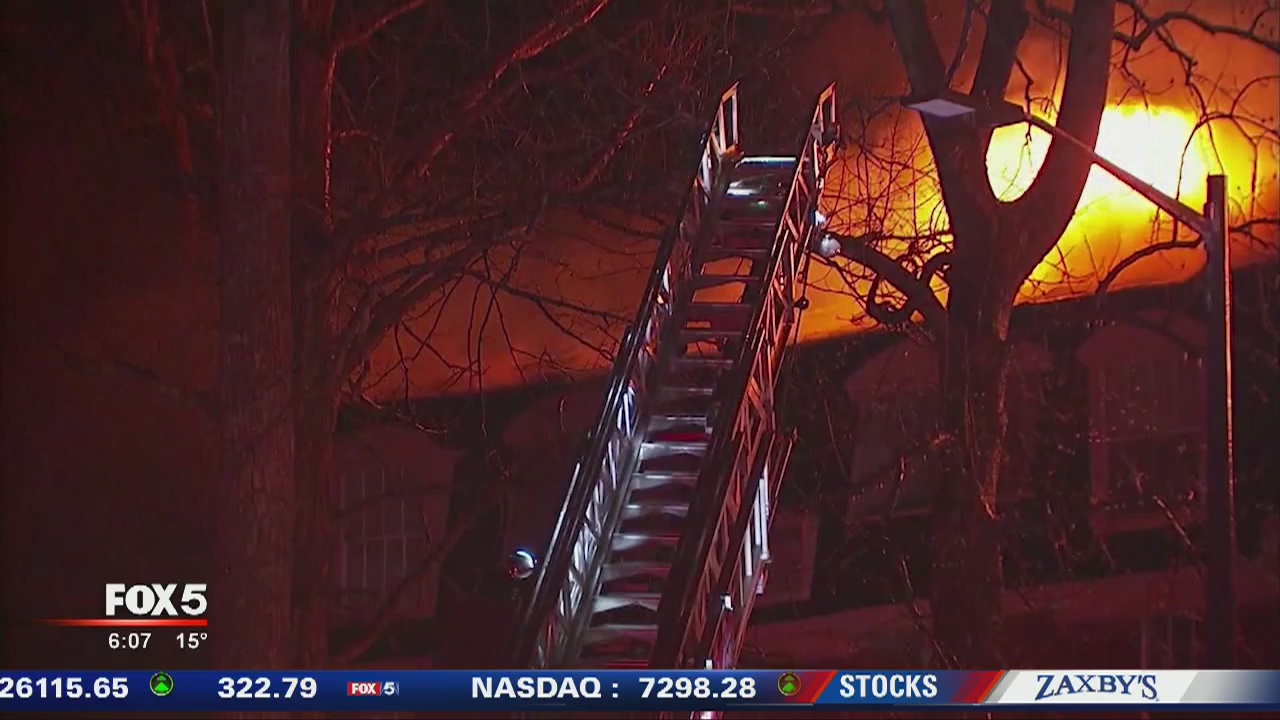 Family displaced after apartment fire | FOX 5 Atlanta