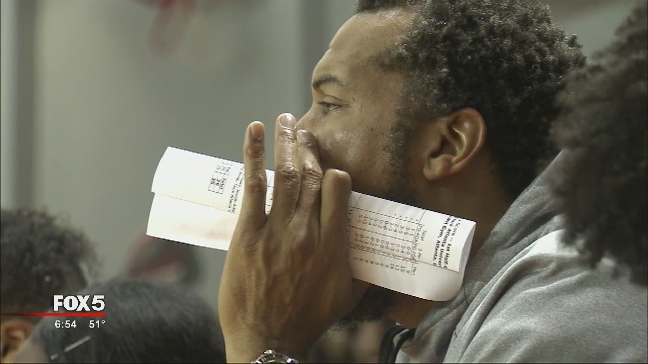Rasheed Wallace spends time with Clark Atlanta basketball