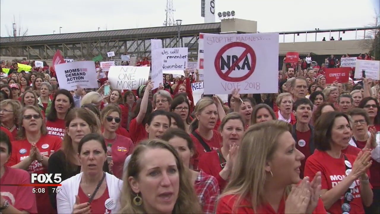 Hundreds rally for gun reform | FOX 5 Atlanta