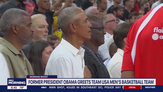Former President Obama greets USA Basketball Team