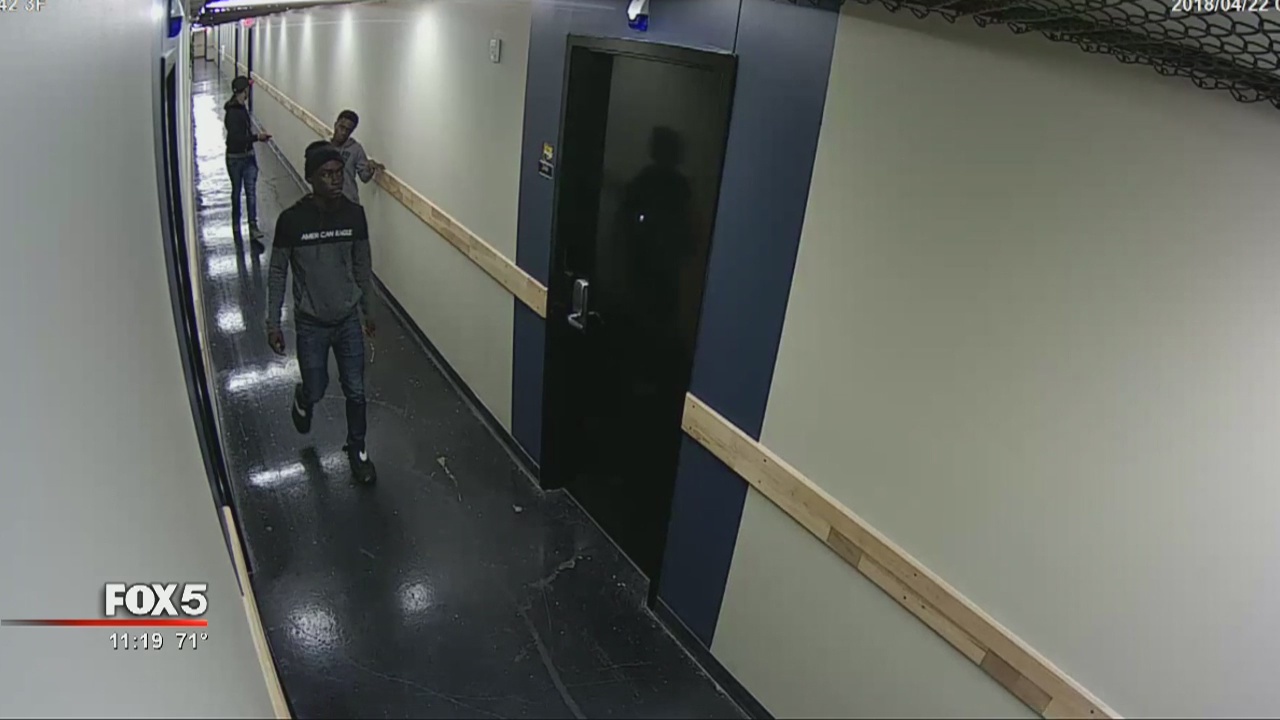 Police search for theft suspects | FOX 5 Atlanta