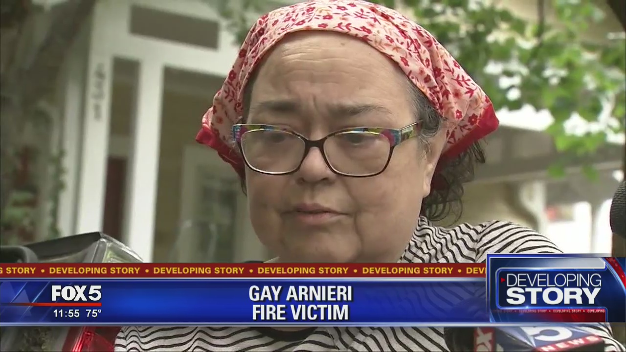 Family escapes house fire | FOX 5 Atlanta