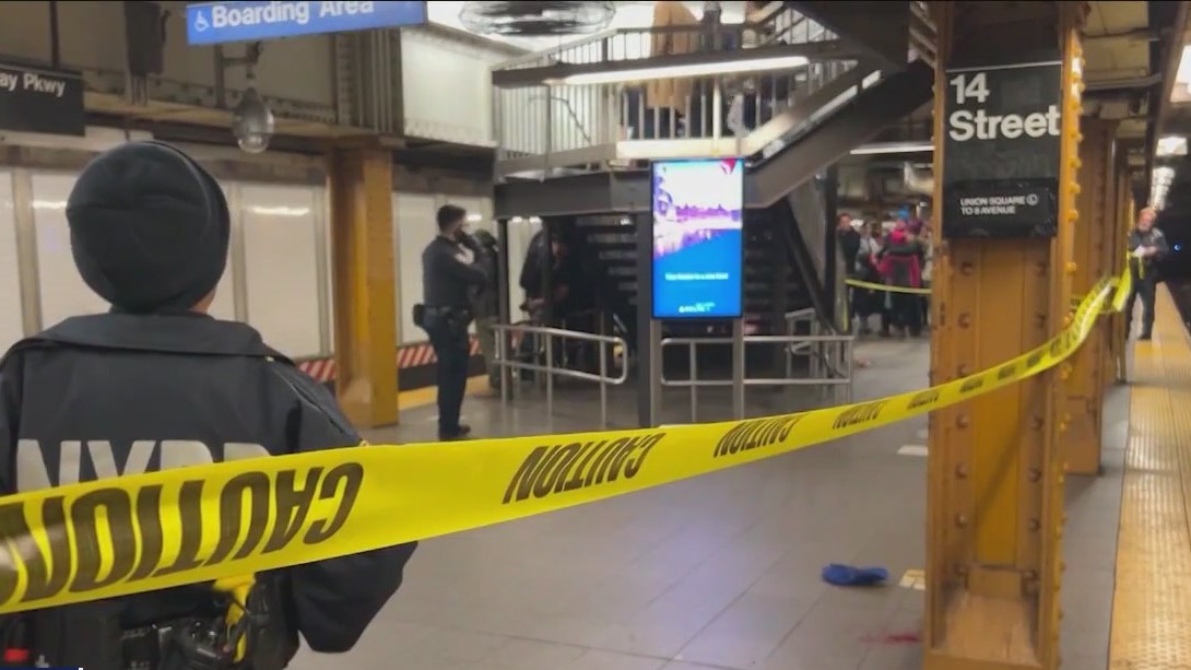 What is it like to ride an NYC subway?