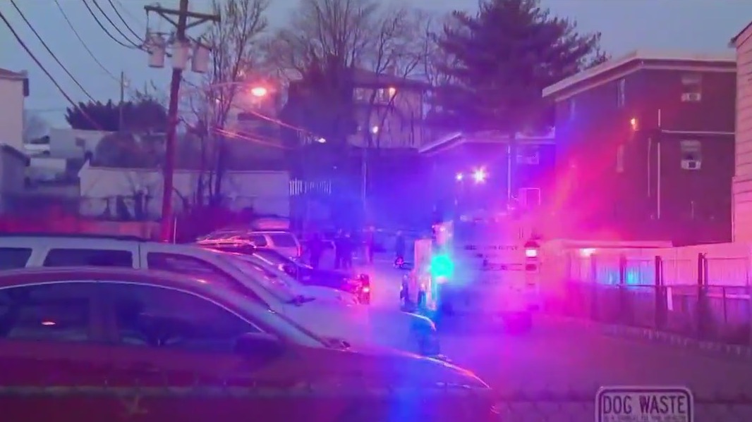 1 man dead, child injured in shooting in Belleville