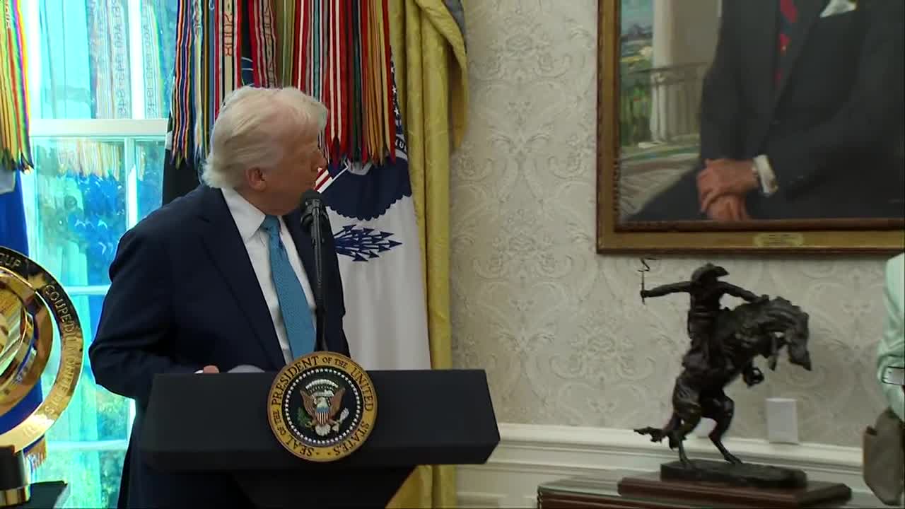 Trump answers reporter questions after swearing in SEC chairman