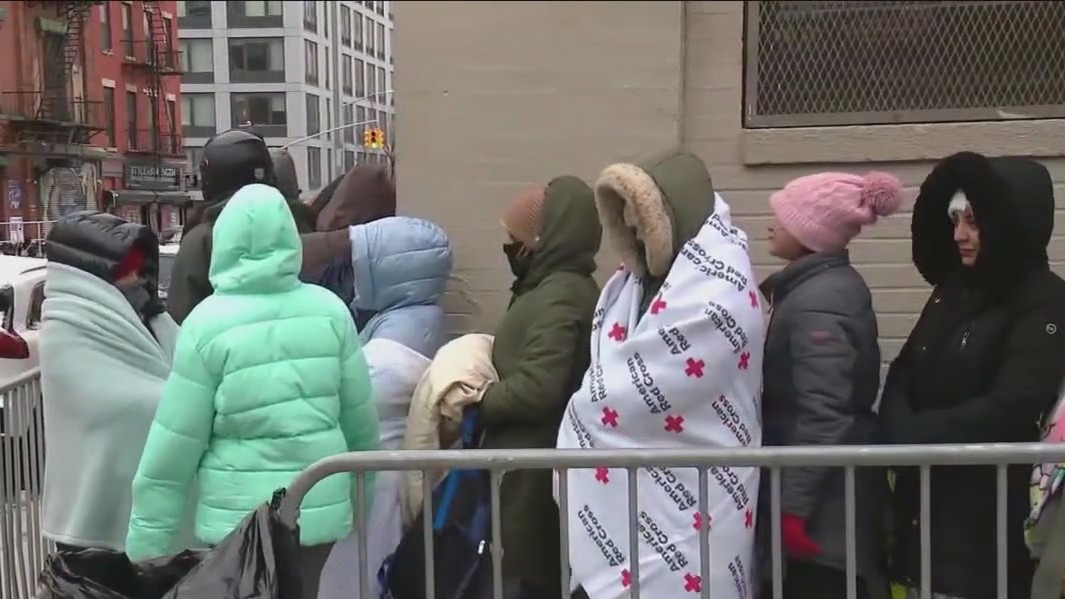 NYC migrants braving the cold | FOX 5 New York