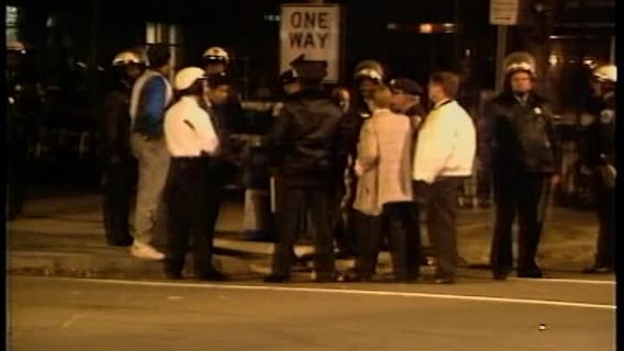 1991 High Heel Race: Police accused of using excessive force