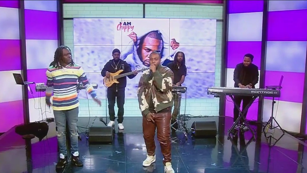 Teejay performs live on GDNY