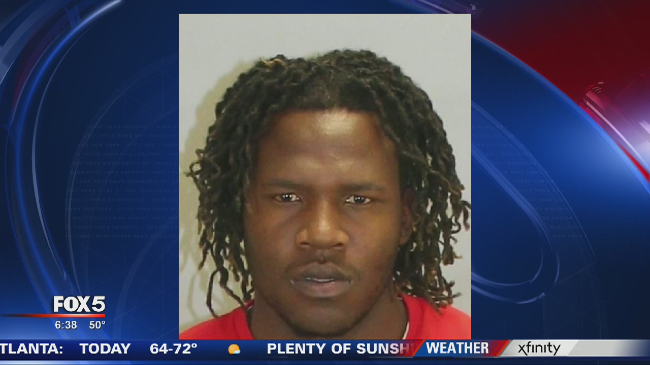 Murder suspect arrested after asking deputies for his gun | FOX 5 Atlanta