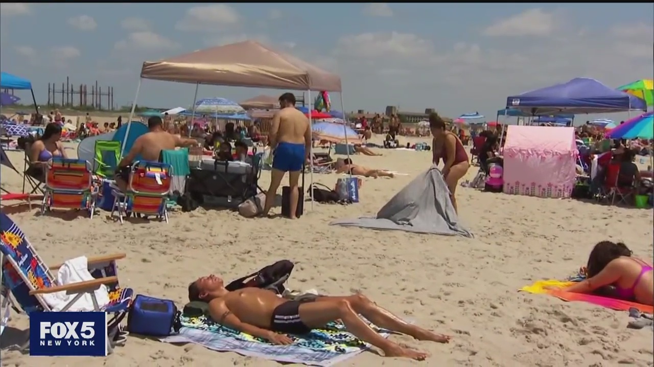Long Island beaches fill up for July 4